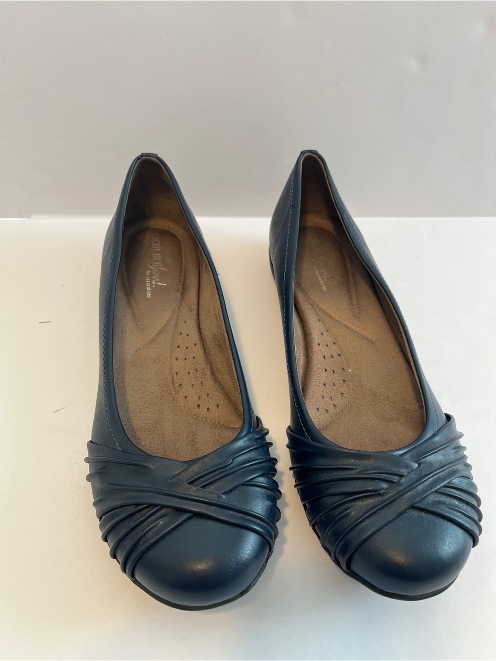 Natural soul Women's Navy Ballet Flats - size 9.5 casual